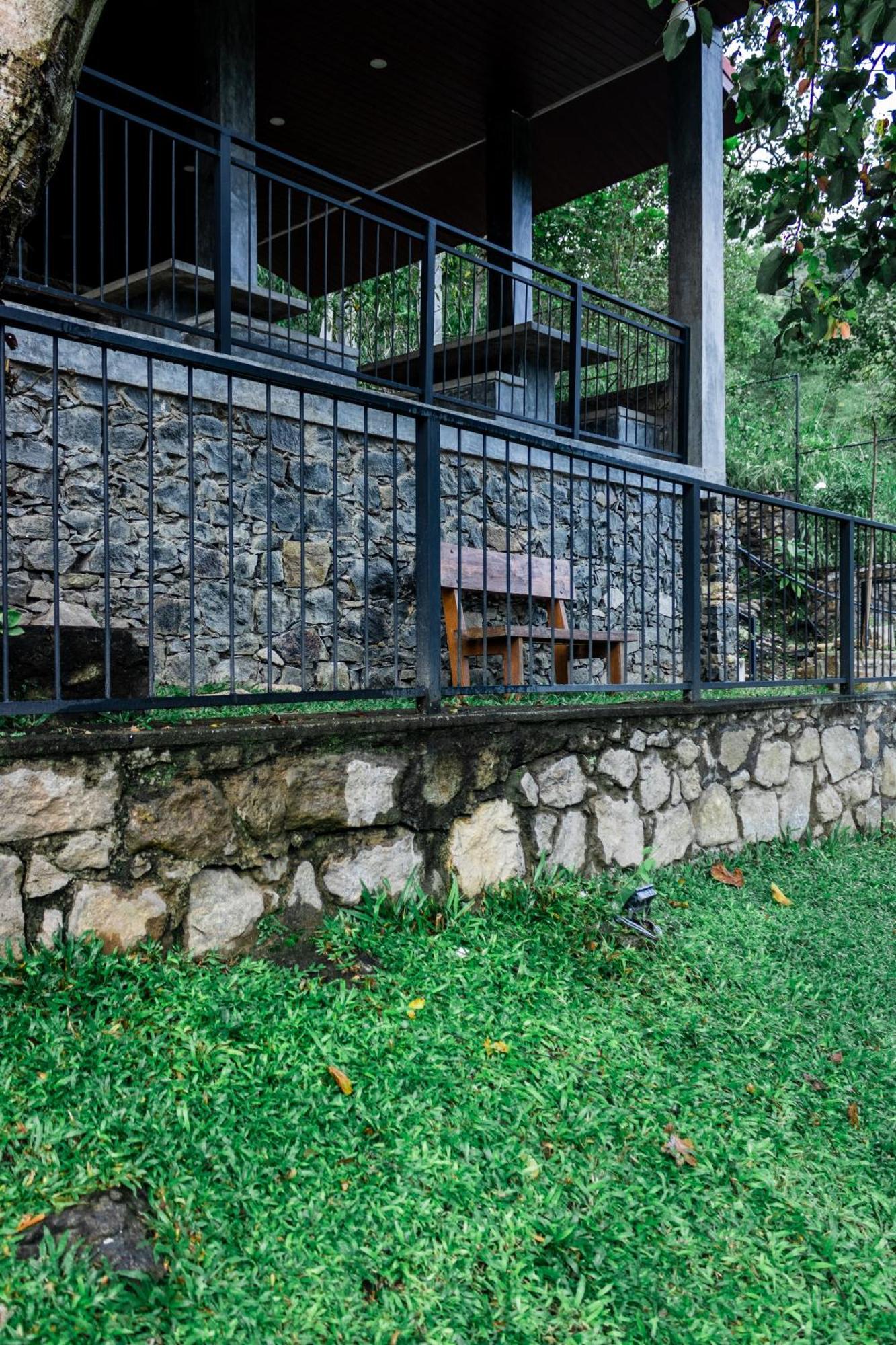 Kandy Victoria Eco Resort Exteriör bild